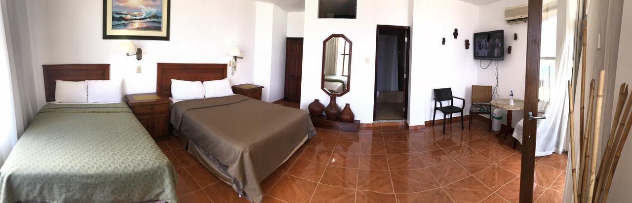 Hotel Pacifico Puerto López Extérieur photo