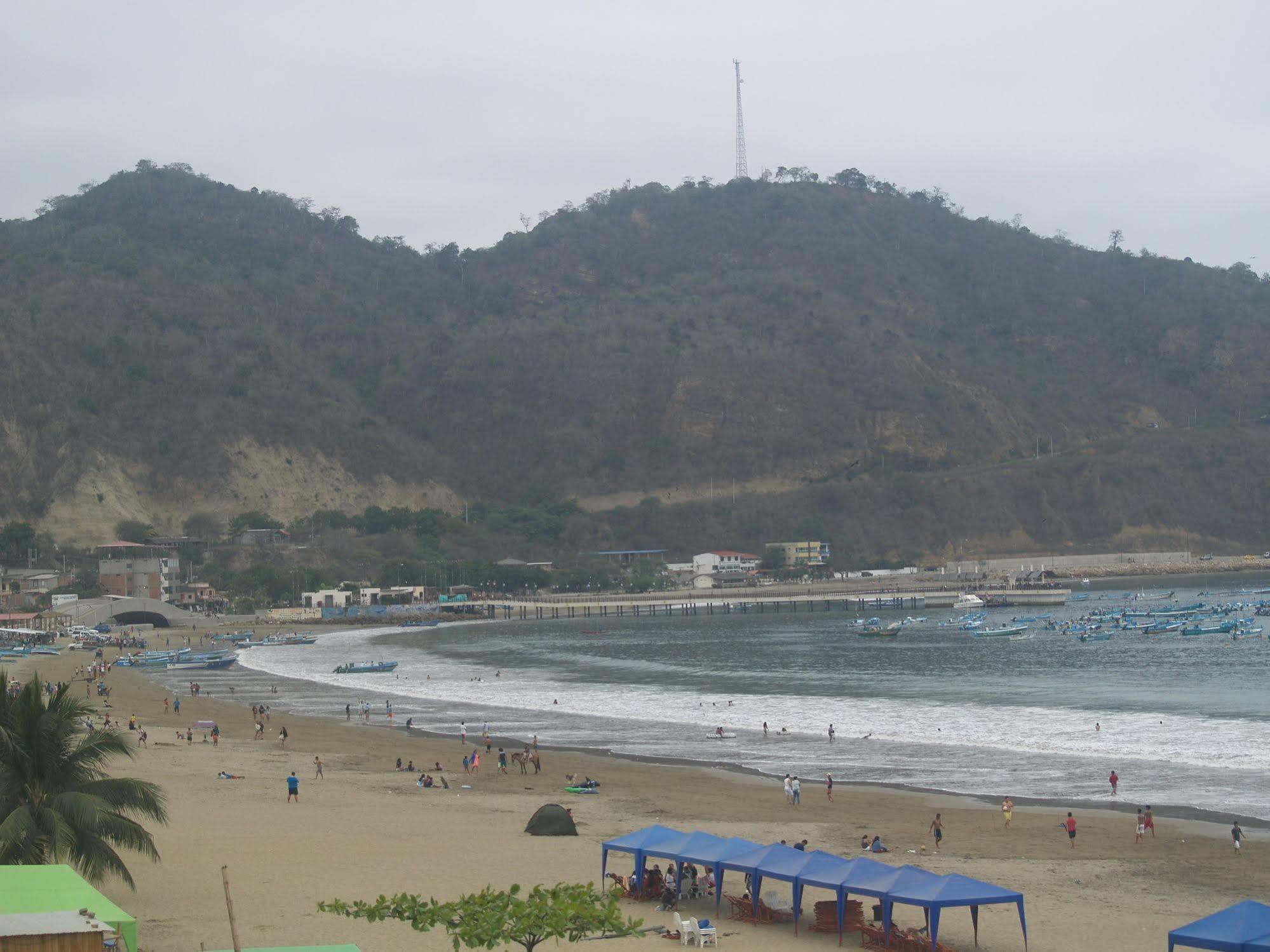 Hotel Pacifico Puerto López Extérieur photo