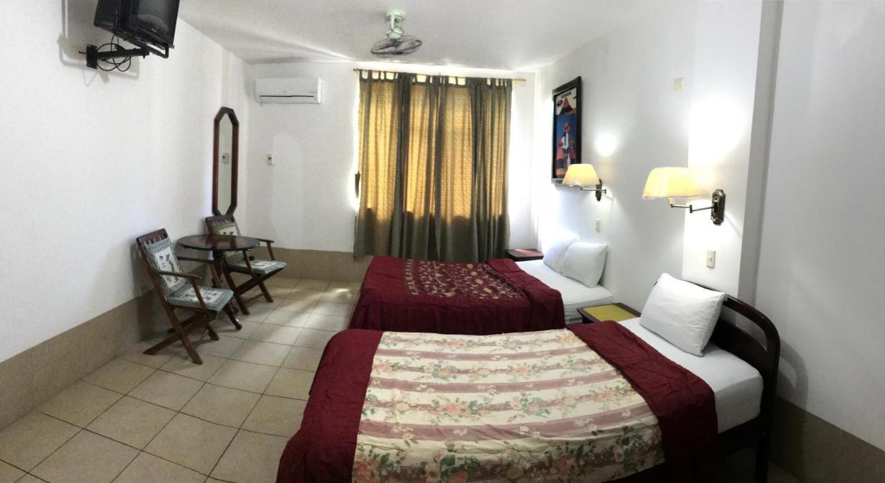 Hotel Pacifico Puerto López Chambre photo